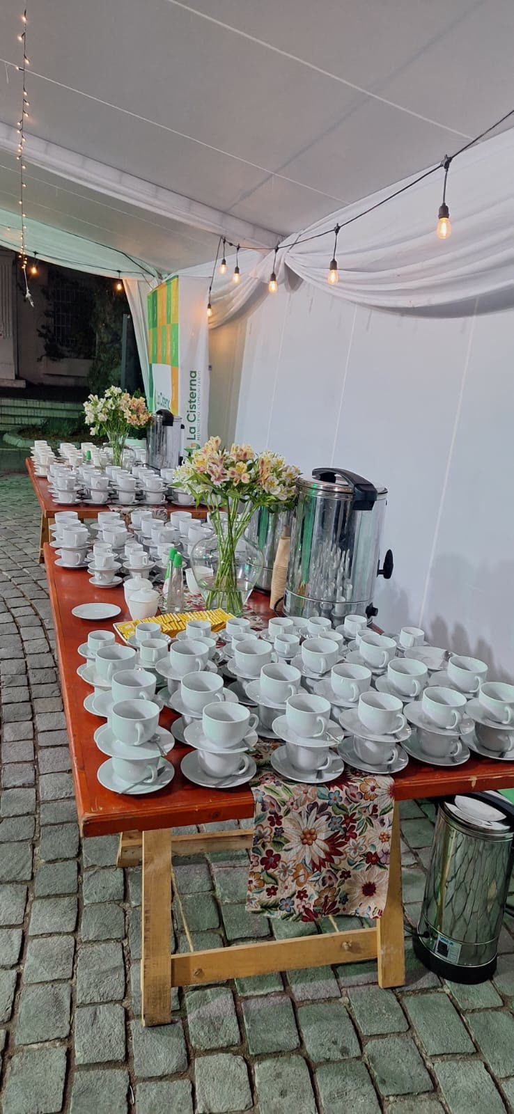 Servicio de banquetería Cuzmar — montaje 1